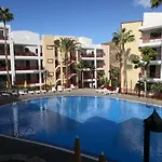 Beautiful Mar Con 4 Posti Letto E 3 Piscine 아파트